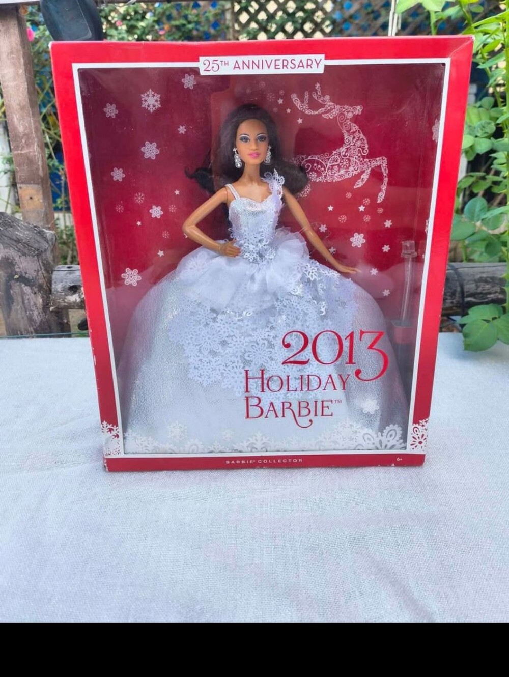 NIB 2013 Mattel Holiday Barbie 25th Anniversary Barbie Collector